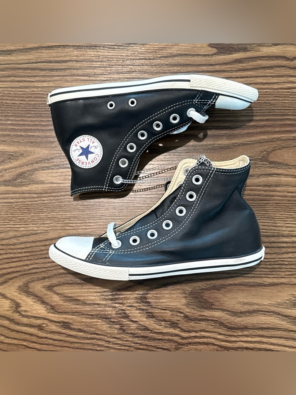 RARE - Converse Taylor All Star Slim High Leather Shoes Men’s 3.5 / Women’s 5.5